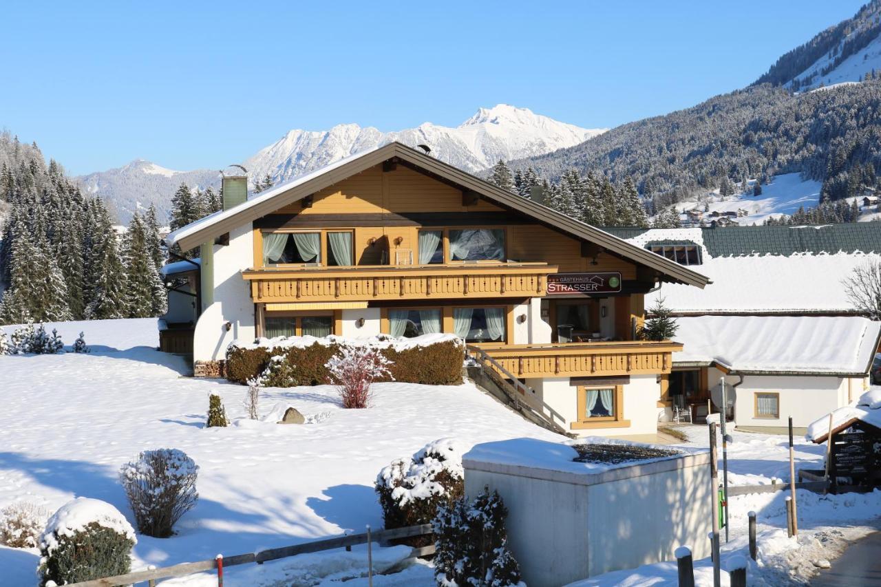 Gaestehaus Strasser Riezlern Dış mekan fotoğraf